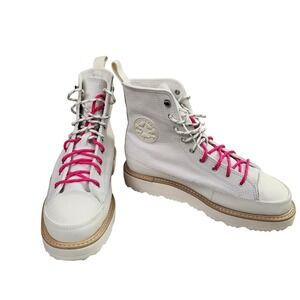 Converse CTAS‎ Lugged Winter White Leather Platform Shoes Hot Pink Laces Size 8